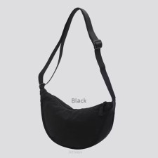 (SIAP KIRIM) HALFMOON BAG - BLACK